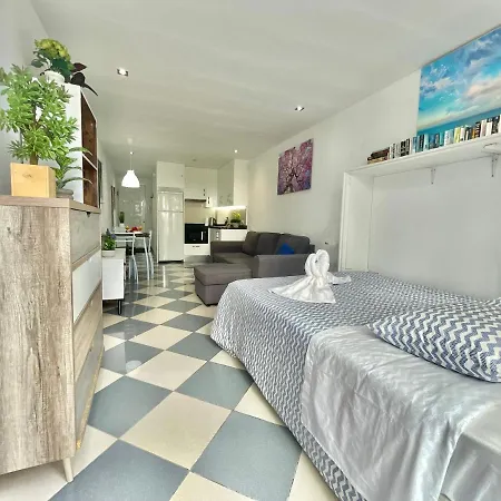 Apartment Little Paradise *